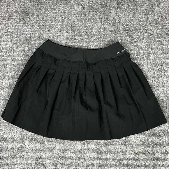 Nike Court Victory Tennis Skirt Womens XS Black Skort Pleated Inner Shorts - Picture 3 of 7
